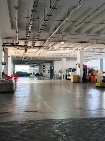 Mega@Woodlands, 39 39, Admiralty / Woodlands, 2,013 sqft, Light Industrial (B1) For Sale, by Marcus Lee, 500260724 - CommercialGuru.com.sg