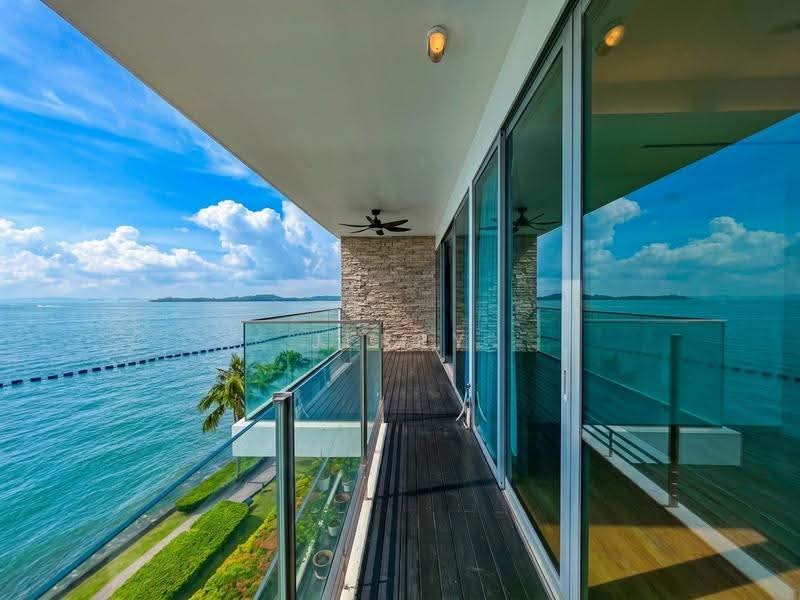 The Azure, 201 Ocean Drive, Harbourfront / Telok Blangah, 3 Bedrooms, 1,711 sqft, Condominium For Rent, by Jerry Lin, 500260725 - Balcony - PropertyGuru.com.sg