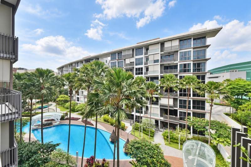 The Inflora, 55 Flora Drive, Changi Airport / Changi Village, 1 Bedroom, 463 sqft, Condominium For Sale, by Sky Chiu, 500260734 - View from Balcony and Master Bedroom - PropertyGuru.com.sg