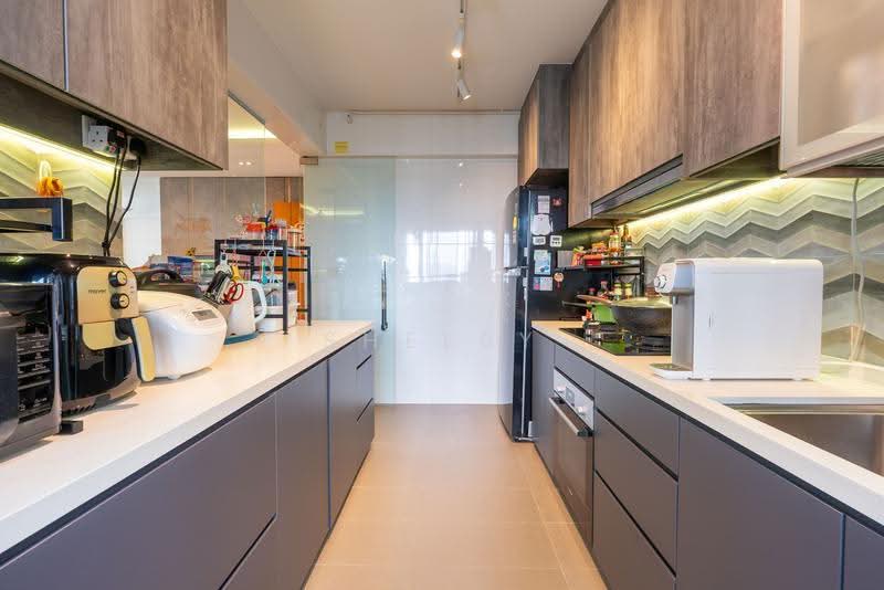 26B Saint George's Lane, 26B Saint George's Lane, Balestier / Toa Payoh, 3 Bedrooms, 990 sqft, HDB Flat For Sale, by Shelby Lai, 500260744 - Kitchen - PropertyGuru.com.sg