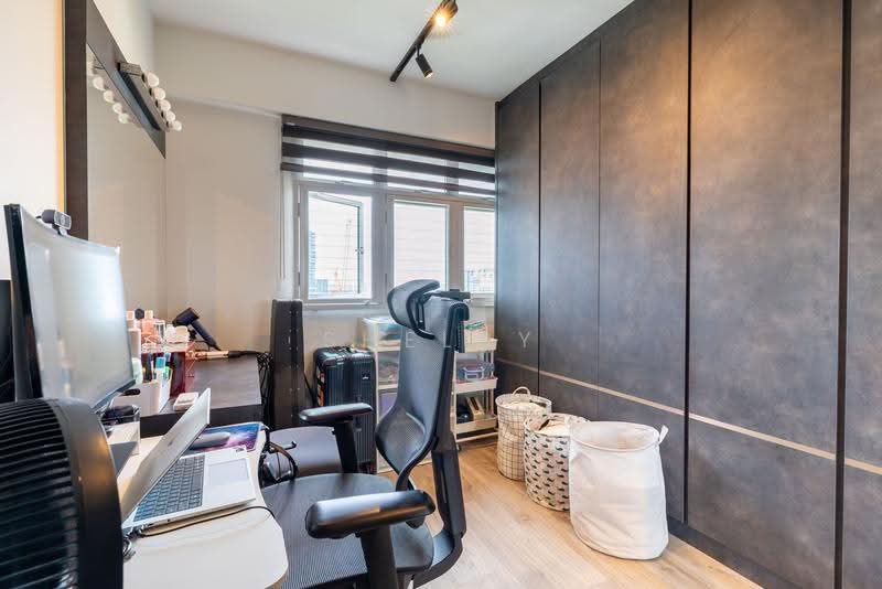 26B Saint George's Lane, 26B Saint George's Lane, Balestier / Toa Payoh, 3 Bedrooms, 990 sqft, HDB Flat For Sale, by Shelby Lai, 500260744 - Study - PropertyGuru.com.sg