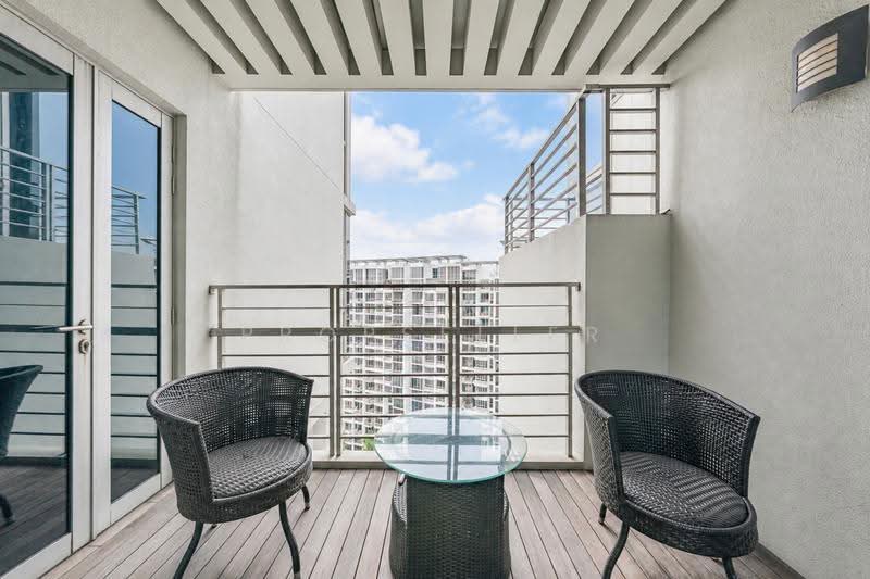 Grandeur 8, 8 Ang Mo Kio Central 3, Ang Mo Kio / Bishan / Thomson, 4 Bedrooms, 2,207 sqft, Condominium For Sale, by Aileen Chew, 500260745 - Balcony - PropertyGuru.com.sg