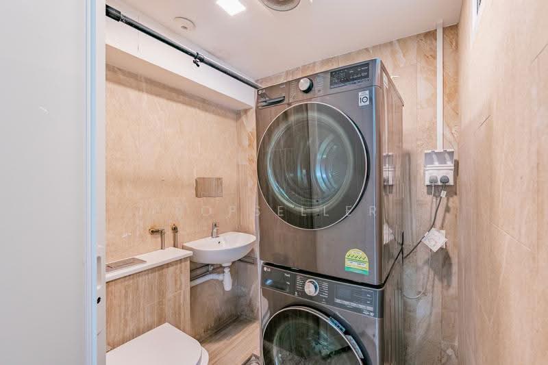 Joo Chiat, East Coast / Marine Parade, 5 Bedrooms, 3,380 sqft, Terraced House For Sale, by Wes Teo, 500260747 - Bathroom - PropertyGuru.com.sg