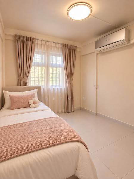 176 Boon Lay Drive, 176 Boon Lay Drive, Boon Lay / Jurong / Tuas, 2 Bedrooms, 635 sqft, HDB Flat For Sale, by Delvin Ong, 500260749 - Bedroom - PropertyGuru.com.sg