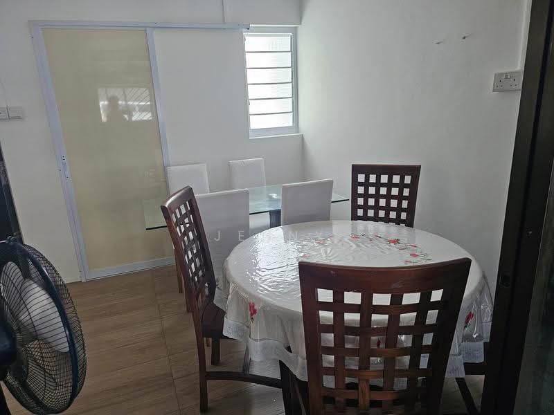 403 Pandan Gardens, 403 Pandan Gardens, Boon Lay / Jurong / Tuas, 3 Bedrooms, 1,227 sqft, HDB Flat For Rent, by Jenny Low, 500260757 - Dining Room - PropertyGuru.com.sg