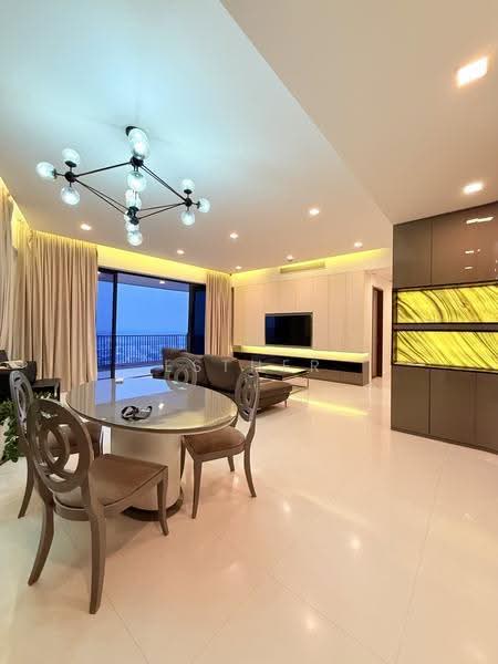 d'Leedon (Former Farrer Court), 13 Leedon Heights, Tanglin / Holland / Bukit Timah, 4 Bedrooms, 2,185 sqft, Condominium For Sale, by Esther Zou, 500260758 - PropertyGuru.com.sg