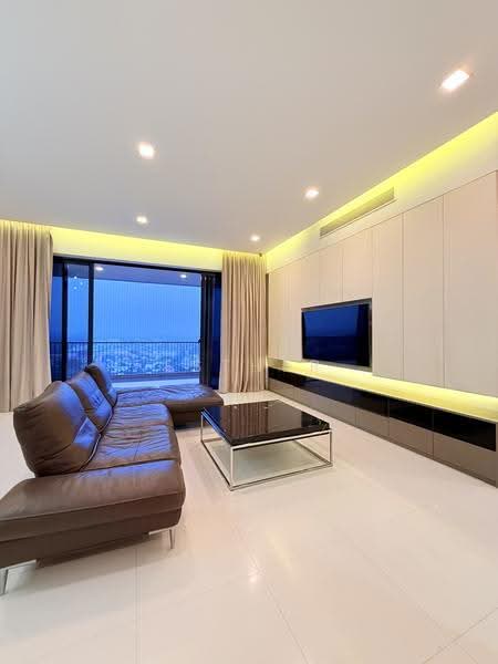 d'Leedon (Former Farrer Court), 13 Leedon Heights, Tanglin / Holland / Bukit Timah, 4 Bedrooms, 2,185 sqft, Condominium For Sale, by Esther Zou, 500260758 - PropertyGuru.com.sg