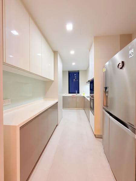 d'Leedon (Former Farrer Court), 13 Leedon Heights, Tanglin / Holland / Bukit Timah, 4 Bedrooms, 2,185 sqft, Condominium For Sale, by Esther Zou, 500260758 - PropertyGuru.com.sg