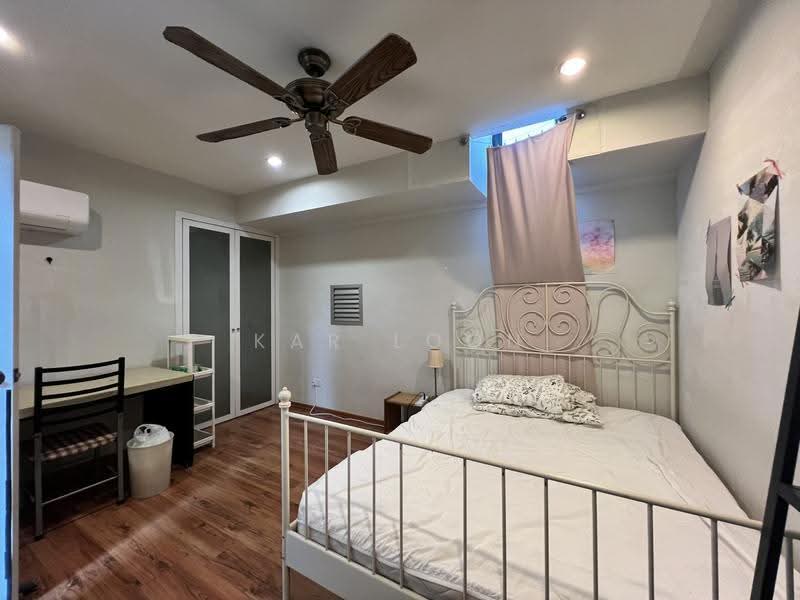 Mendon Spring, 198 Pasir Panjang Road, Buona Vista / West Coast / Clementi New Town, Room Rental, 110 sqft, Condominium For Rent, by Kar Loon Choong, 500260795 - Bedroom - PropertyGuru.com.sg