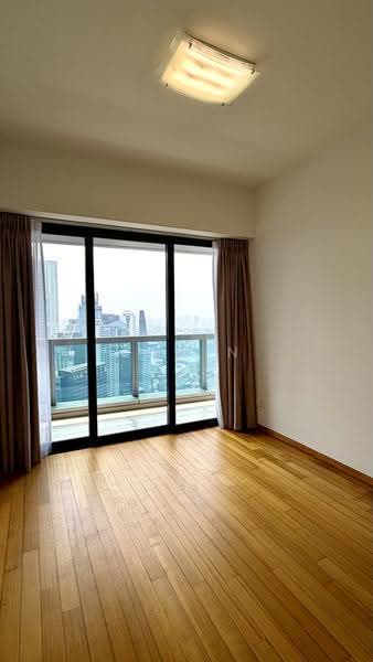 Marina Bay Residences, 18 Marina Boulevard, Boat Quay / Raffles Place / Marina, 4 Bedrooms, 2,368 sqft, Condominium For Sale, by Edwin Woon, 500260797 - View - PropertyGuru.com.sg