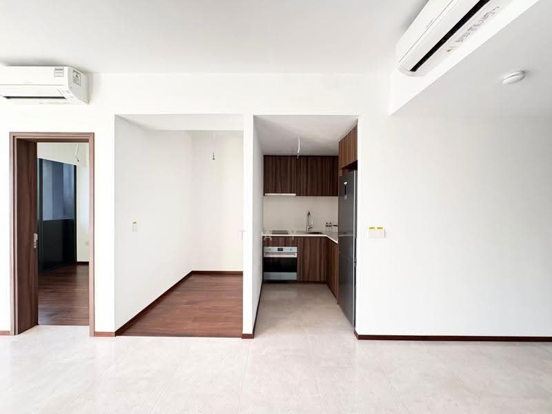 Lentor Modern, Lentor Central, Mandai / Upper Thomson, 2 Bedrooms, 678 sqft, Condominium For Rent, by Tay Li Shan, 500260799 - Kitchen - PropertyGuru.com.sg
