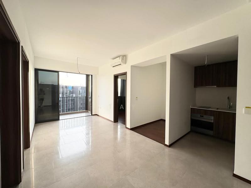 Lentor Modern, Lentor Central, Mandai / Upper Thomson, 2 Bedrooms, 678 sqft, Condominium For Rent, by Tay Li Shan, 500260799 - Living Room - PropertyGuru.com.sg