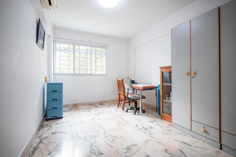 10 Eunos Crescent, 10 Eunos Crescent, Eunos / Geylang / Paya Lebar, 3 Bedrooms, 980 sqft, HDB Flat For Sale, by Dave Tan, 500260809 - Study - PropertyGuru.com.sg