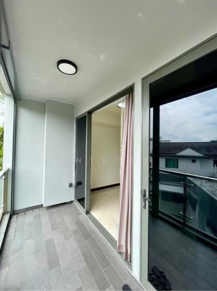 Dunearn 386, 386 Dunearn Road, Newton / Novena, 2 Bedrooms, 646 sqft, Condominium For Sale, by Anthony Low, 500260818 - PropertyGuru.com.sg