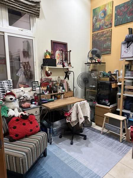 The Shaughnessy, Miltonia Close, Sembawang / Yishun, 5 Bedrooms, 3,283 sqft, Terraced House For Sale, by Dennis Lim, 500260821 - Study - PropertyGuru.com.sg