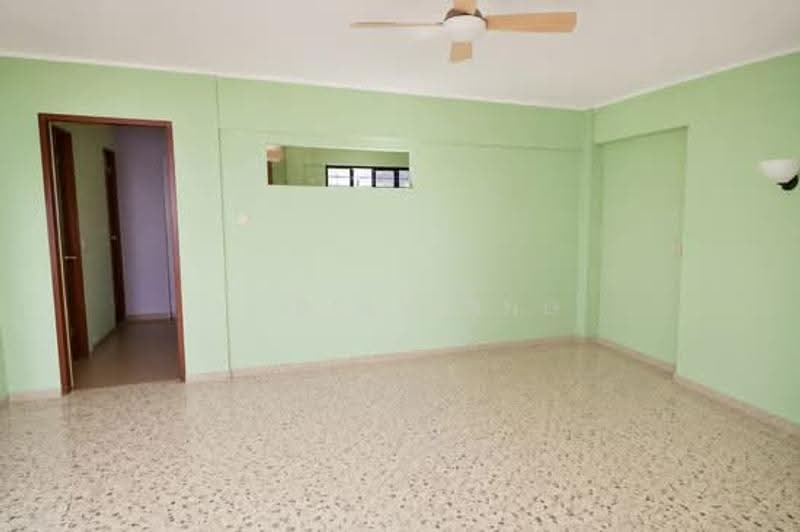 536 Bedok North Street 3, 536 Bedok North Street 3, Bedok / Upper East Coast, 3 Bedrooms, 1,023 sqft, HDB Flat For Sale, by Delvin Ong, 500260831 - Living Room - PropertyGuru.com.sg