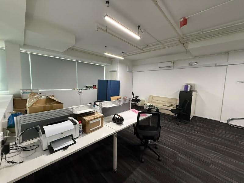 Trivex, 8 Burn Road, Macpherson / Potong Pasir, 764 sqft, Light Industrial (B1) For Rent, by Annie Chen, 500260836 - Interior - CommercialGuru.com.sg