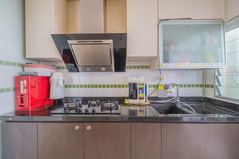 452 Yishun Ring Road, 452 Yishun Ring Road, Sembawang / Yishun, 3 Bedrooms, 990 sqft, HDB Flat For Sale, by RENE LIM, 500260861 - Kitchen - PropertyGuru.com.sg
