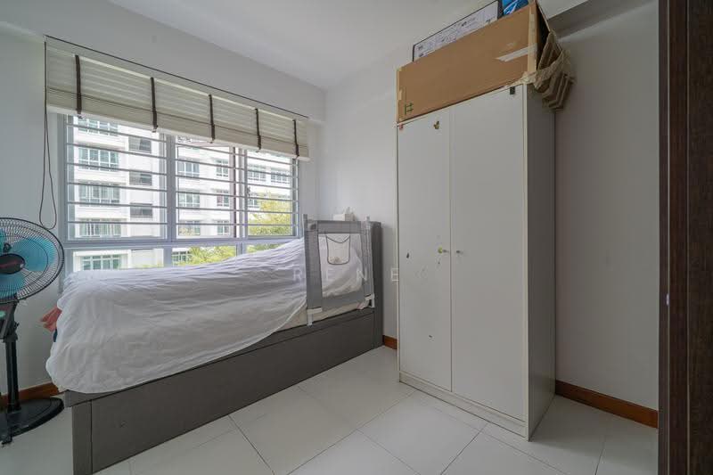 452 Yishun Ring Road, 452 Yishun Ring Road, Sembawang / Yishun, 3 Bedrooms, 990 sqft, HDB Flat For Sale, by RENE LIM, 500260861 - Common Bedroom - PropertyGuru.com.sg