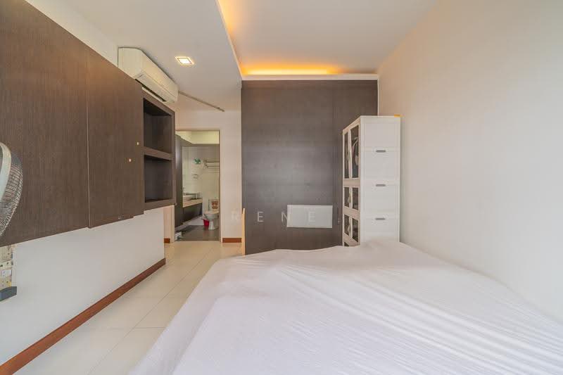 452 Yishun Ring Road, 452 Yishun Ring Road, Sembawang / Yishun, 3 Bedrooms, 990 sqft, HDB Flat For Sale, by RENE LIM, 500260861 - Master Bedroom - PropertyGuru.com.sg