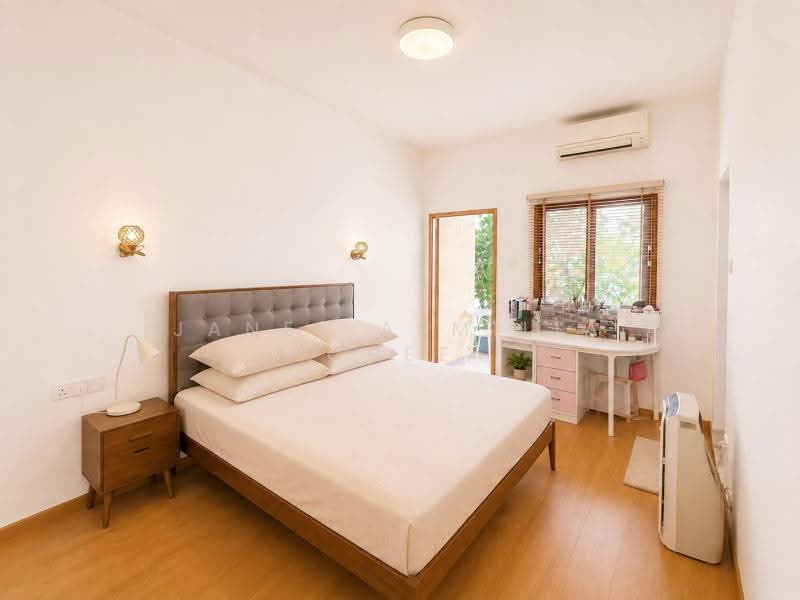 Beautiful 2 Storey Home in the Heart of Joo Chiat, East Coast / Marine Parade, 3 Bedrooms, 2,480 sqft, Terraced House For Sale, by Janel Aemilia Chee, 500260873 - Bedroom - PropertyGuru.com.sg