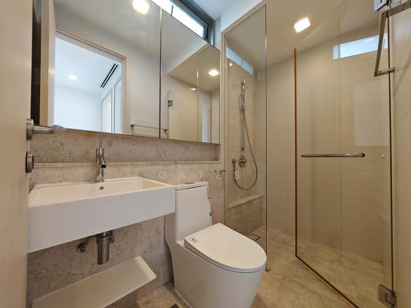 The Azure, 201 Ocean Drive, Harbourfront / Telok Blangah, 3 Bedrooms, 1,711 sqft, Condominium For Rent, by Gates Lee, 500260892 - Bathroom - PropertyGuru.com.sg