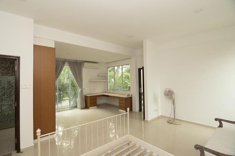 Gerald Mugliston Estate, 2 Jalan Kechubong, Seletar / Yio Chu Kang, 7 Bedrooms, 6,000 sqft, Detached House For Sale, by Ronnie Lee, 500260896 - Interior - PropertyGuru.com.sg