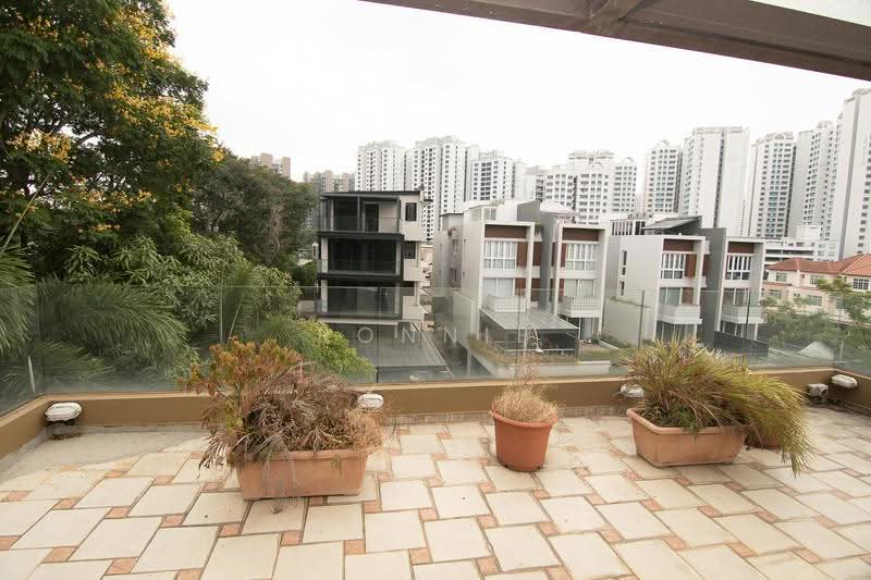 Gerald Mugliston Estate, 2 Jalan Kechubong, Seletar / Yio Chu Kang, 7 Bedrooms, 6,000 sqft, Detached House For Sale, by Ronnie Lee, 500260896 - Roof Garden - PropertyGuru.com.sg