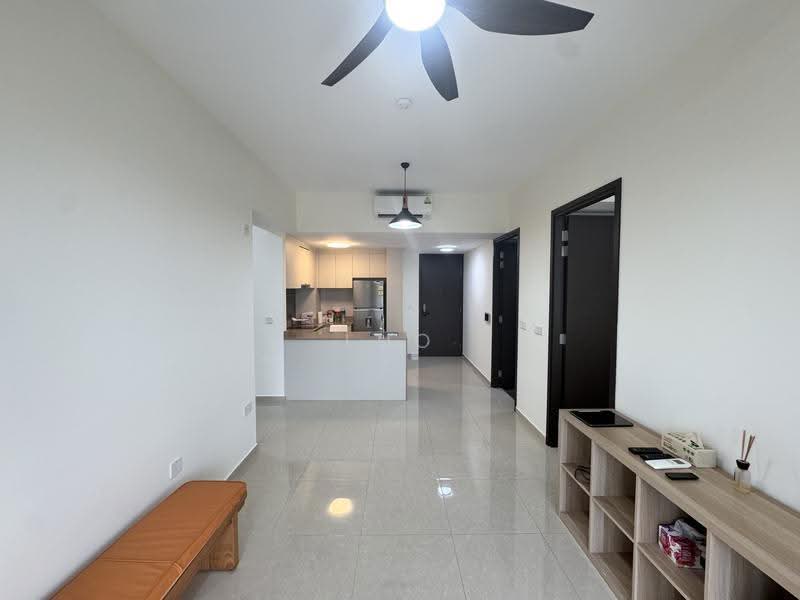 The Gazania, 5 How Sun Drive, Hougang / Punggol / Sengkang, 2 Bedrooms, 700 sqft, Condominium For Sale, by Luo Jie, 500260901 - Living Room - PropertyGuru.com.sg