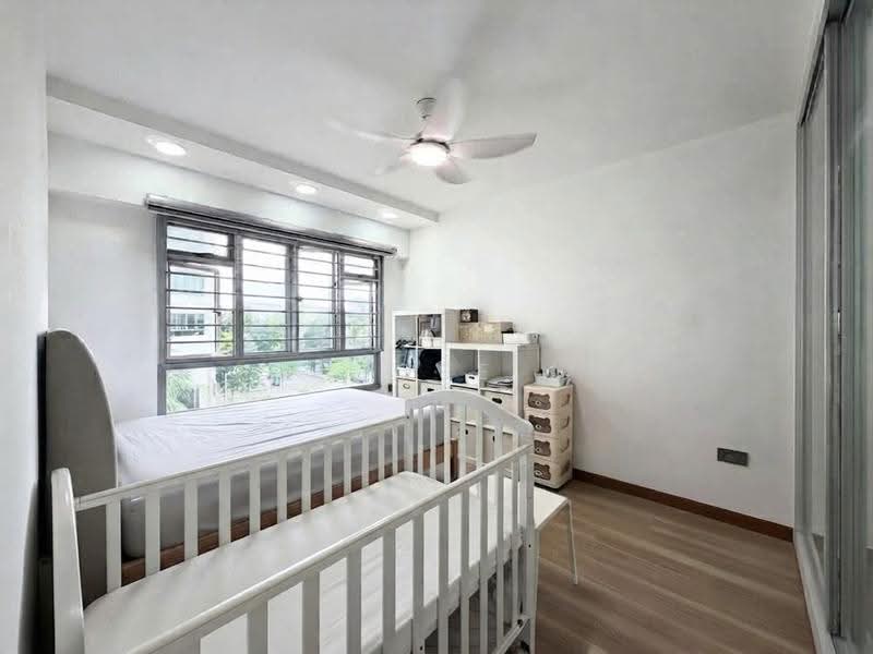 271D Punggol Walk, 271D Punggol Walk, Hougang / Punggol / Sengkang, 3 Bedrooms, 990 sqft, HDB Flat For Sale, by Jose Loh Zhenhao, 500260902 - Bedroom - PropertyGuru.com.sg