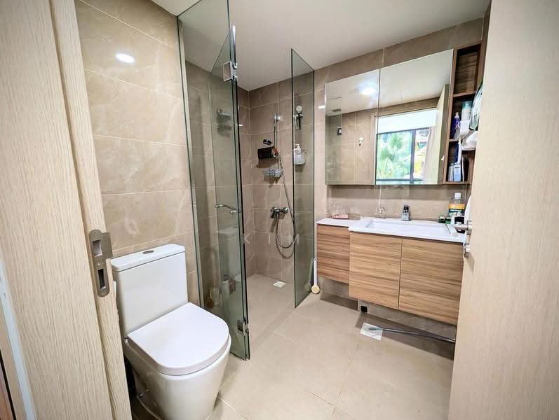 Treasure at Tampines, 57 Tampines Lane, Pasir Ris / Tampines, 2 Bedrooms, 678 sqft, Condominium For Rent, by Kim Tham, 500260903 - Bathroom - PropertyGuru.com.sg