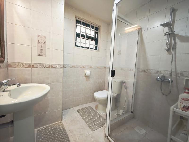 Palmwoods, 450 Upper Changi Road, Bedok / Upper East Coast, 3 Bedrooms, 1,141 sqft, Condominium For Sale, by Fengwen Kong (Feng), 500260906 - Bathroom - PropertyGuru.com.sg
