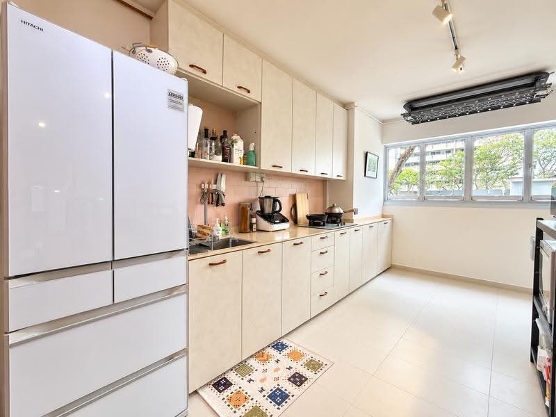 358 Clementi Avenue 2, 358 Clementi Avenue 2, Buona Vista / West Coast / Clementi New Town, 3 Bedrooms, 990 sqft, HDB Flat For Sale, by Xavier Chong, 500260955 - PropertyGuru.com.sg