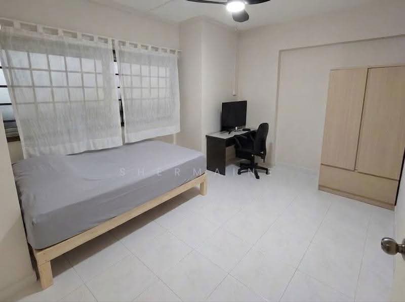 817 Jurong West Street 81, 817 Jurong West Street 81, Boon Lay / Jurong / Tuas, Room Rental, 120 sqft, HDB Flat For Rent, by Shermaine Lim, 500260956 - Bedroom - PropertyGuru.com.sg