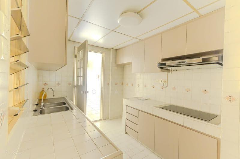 Bullion Park, 166 Lentor Loop, Mandai / Upper Thomson, 2 Bedrooms, 807 sqft, Condominium For Rent, by Grace Teo, 500260959 - Kitchen - PropertyGuru.com.sg