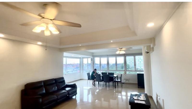 Bedok Court, 297 Bedok South Avenue 3, Bedok / Upper East Coast, 3 Bedrooms, 2,273 sqft, Condominium For Sale, by Johnson Tay, 500260981 - Living Room - PropertyGuru.com.sg
