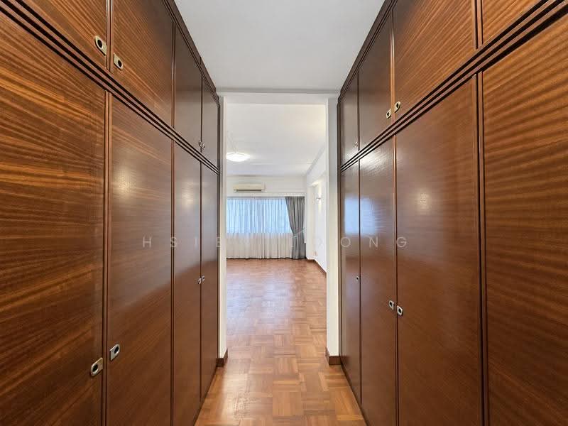The Cairnhill, 4 Cairnhill Rise, Orchard / River Valley, 4 Bedrooms, 2,896 sqft, Condominium For Rent, by Hsien Loong Wong, 500260986 - Corridor - PropertyGuru.com.sg