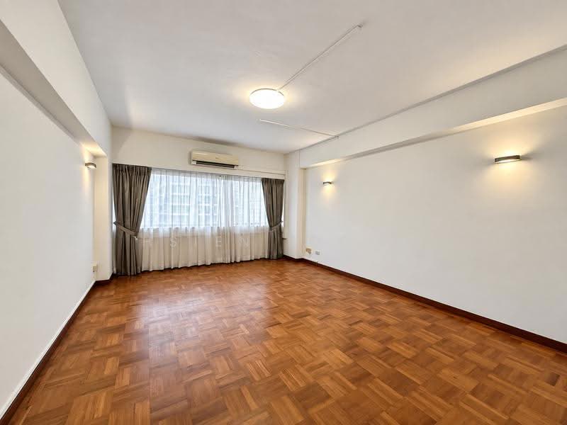The Cairnhill, 4 Cairnhill Rise, Orchard / River Valley, 4 Bedrooms, 2,896 sqft, Condominium For Rent, by Hsien Loong Wong, 500260986 - Living Room - PropertyGuru.com.sg