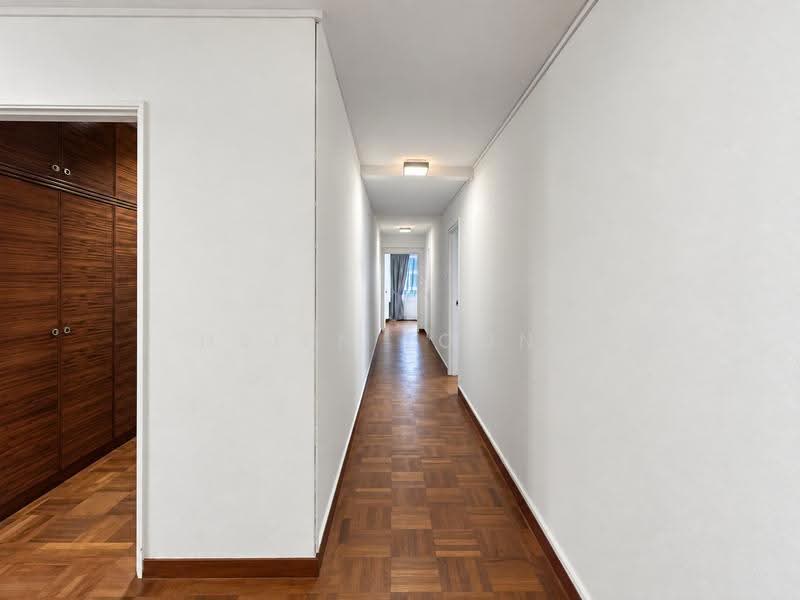 The Cairnhill, 4 Cairnhill Rise, Orchard / River Valley, 4 Bedrooms, 2,896 sqft, Condominium For Rent, by Hsien Loong Wong, 500260986 - Corridor - PropertyGuru.com.sg