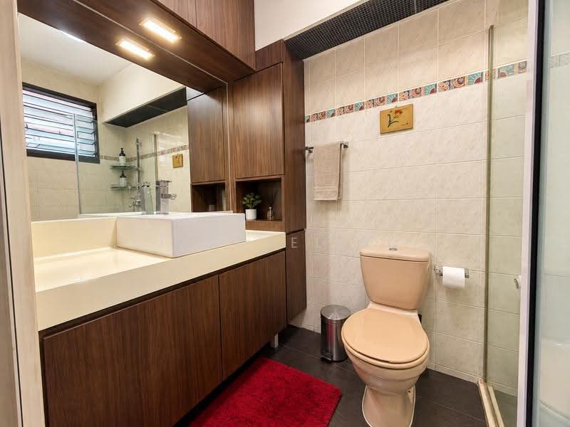 108B Mcnair Road, 108B Mcnair Road, Balestier / Toa Payoh, 3 Bedrooms, 1,184 sqft, HDB Flat For Sale, by Jacqueline Tan, 500260987 - Bathroom - PropertyGuru.com.sg