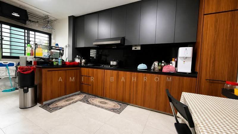 114 Yishun Ring Road, 114 Yishun Ring Road, Sembawang / Yishun, 3 Bedrooms, 1,173 sqft, HDB Flat For Sale, by Amir Bahrom, 500261004 - Kitchen - PropertyGuru.com.sg