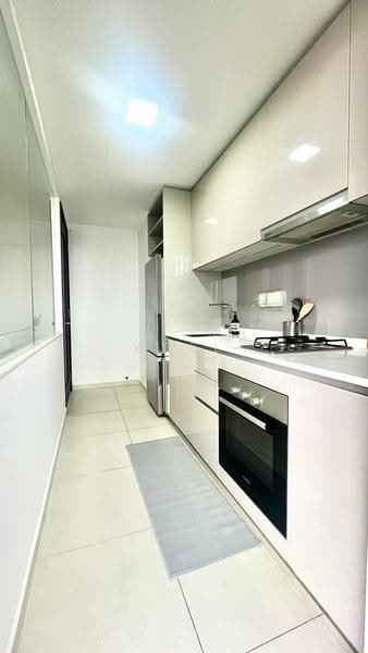 Lake Grande, 10 Jurong Lake Link, Boon Lay / Jurong / Tuas, 2 Bedrooms, 818 sqft, Condominium For Sale, by Adel Goh 吴慧芬, 500261008 - Kitchen - PropertyGuru.com.sg