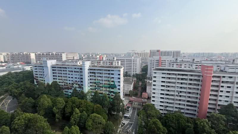 Lake Grande, 10 Jurong Lake Link, Boon Lay / Jurong / Tuas, 2 Bedrooms, 818 sqft, Condominium For Sale, by Adel Goh 吴慧芬, 500261008 - Exterior - PropertyGuru.com.sg