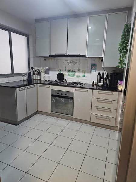 Grandeur 8, 8 Ang Mo Kio Central 3, Ang Mo Kio / Bishan / Thomson, 3 Bedrooms, 1,195 sqft, Condominium For Rent, by Andy Law, 500261013 - Kitchen - PropertyGuru.com.sg