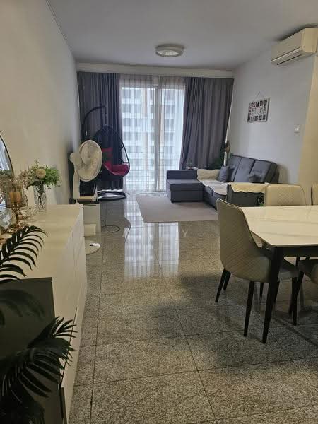 Grandeur 8, 8 Ang Mo Kio Central 3, Ang Mo Kio / Bishan / Thomson, 3 Bedrooms, 1,195 sqft, Condominium For Rent, by Andy Law, 500261013 - Living Room - PropertyGuru.com.sg