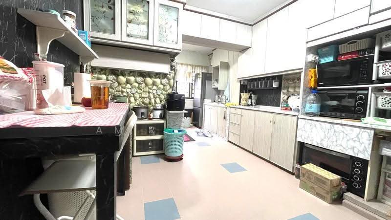 354 Tampines Street 33, 354 Tampines Street 33, Pasir Ris / Tampines, 3 Bedrooms, 1,151 sqft, HDB Flat For Sale, by Amir Bahrom, 500261038 - Kitchen - PropertyGuru.com.sg