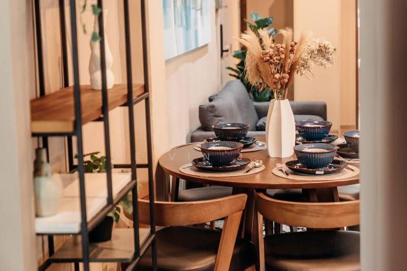 Eng Aun Mansion, 314 - 314C Thomson Road, Newton / Novena, 2 Bedrooms, 1,001 sqft, Apartment For Sale, by Kelvin J.C Lee, 500261043 - Dining Room - PropertyGuru.com.sg