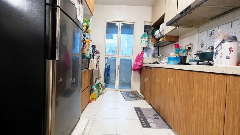 619C Punggol Drive, 619C Punggol Drive, Hougang / Punggol / Sengkang, 3 Bedrooms, 1,001 sqft, HDB Flat For Sale, by Amir Bahrom, 500261060 - Kitchen - PropertyGuru.com.sg
