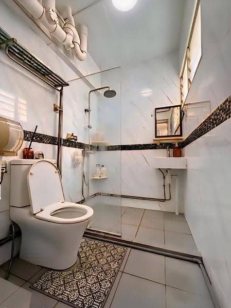 280 Tampines Street 22, 280 Tampines Street 22, Pasir Ris / Tampines, 3 Bedrooms, 1,098 sqft, HDB Flat For Sale, by Henry Lim, 500261064 - Bathroom - PropertyGuru.com.sg