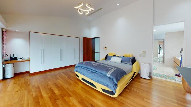 Prestigious Waterfront Bungalow with Yacht Berth in Sentosa Cove, Ocean Drive, Harbourfront / Telok Blangah, 5 Bedrooms, 11,200 sqft, Bungalow House For Sale, by Jamie Yoeng, 500261096 - Bedroom - PropertyGuru.com.sg